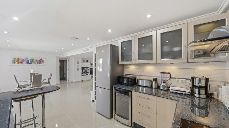 7 спальная комната вилла продается