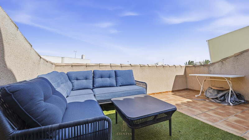 3 спальная комната квартира продается