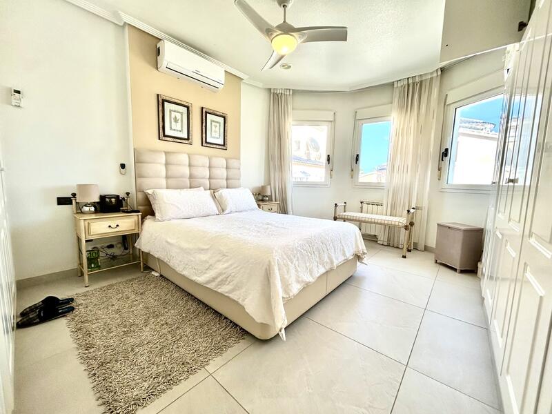 4 soverom Villa til salgs