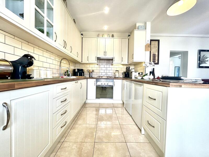 2 Schlafzimmer Villa zu verkaufen