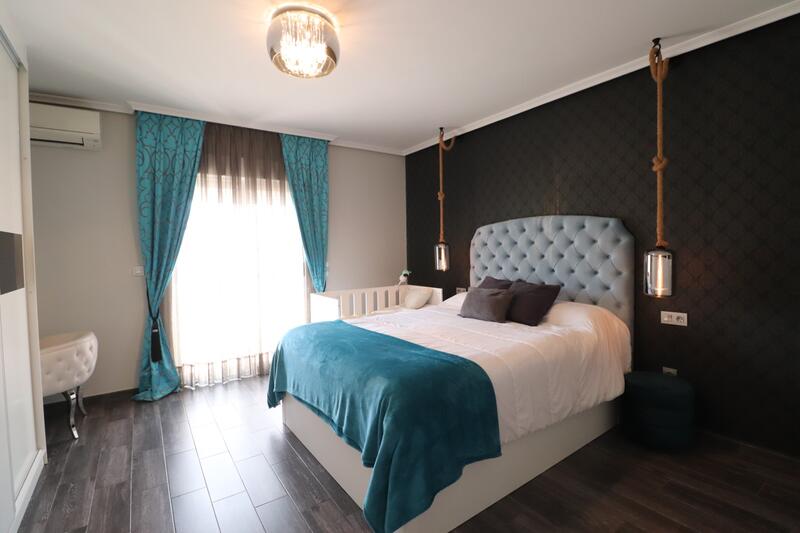 3 Cuarto Adosado en venta