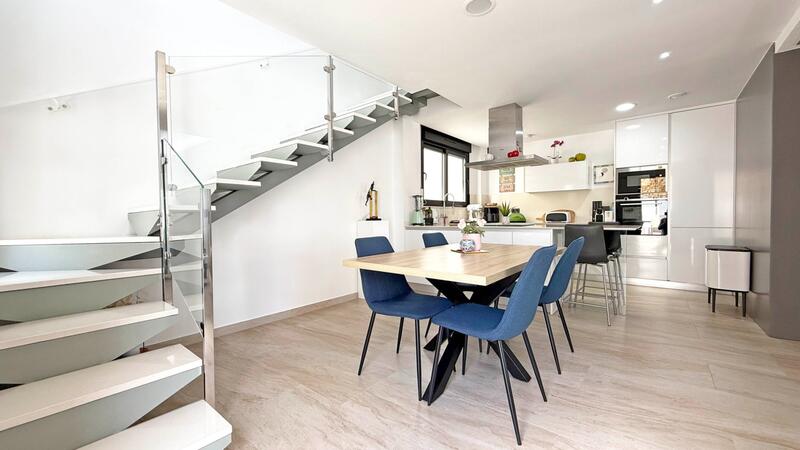 3 Cuarto Villa en venta