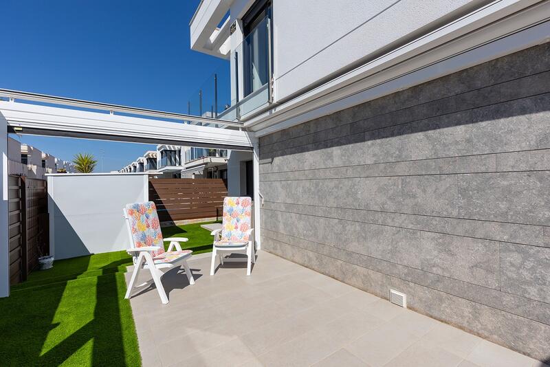 3 Cuarto Villa en venta