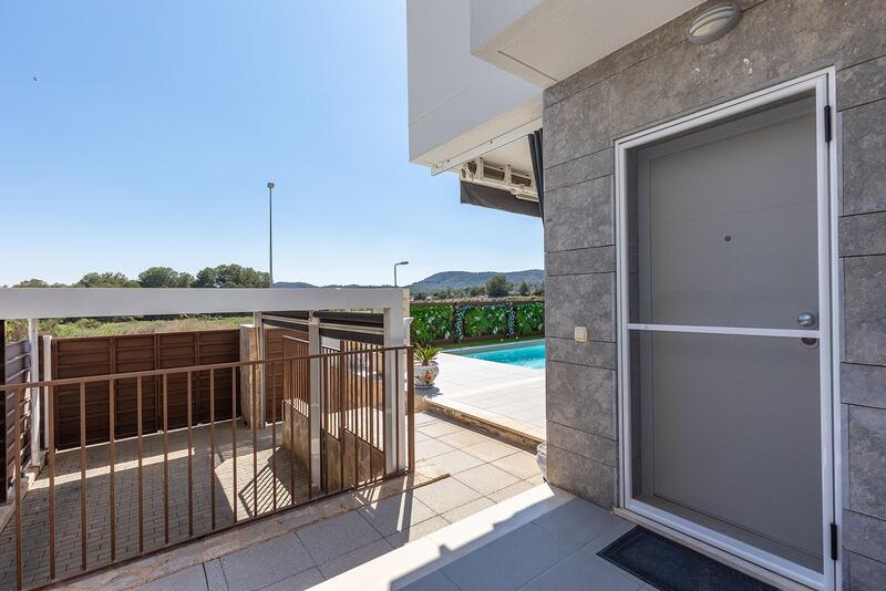 3 Cuarto Villa en venta