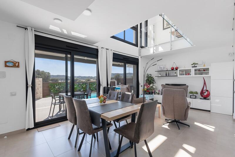 3 Cuarto Villa en venta