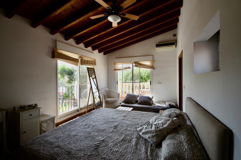 4 Cuarto Villa en venta