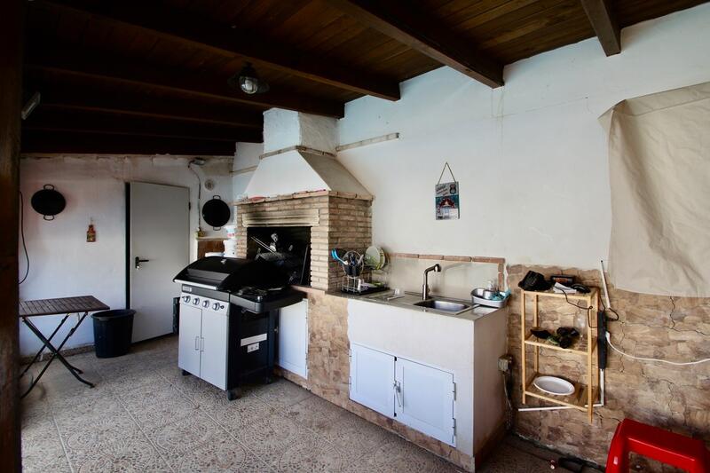 4 Cuarto Villa en venta