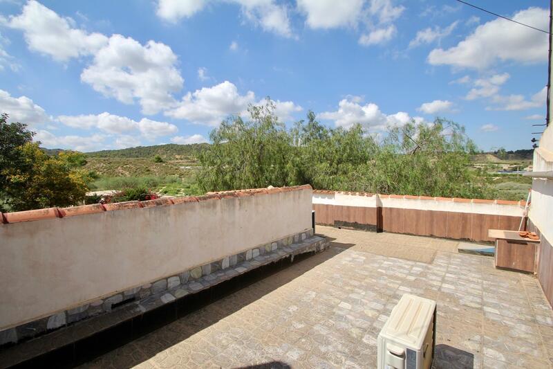 4 Cuarto Villa en venta