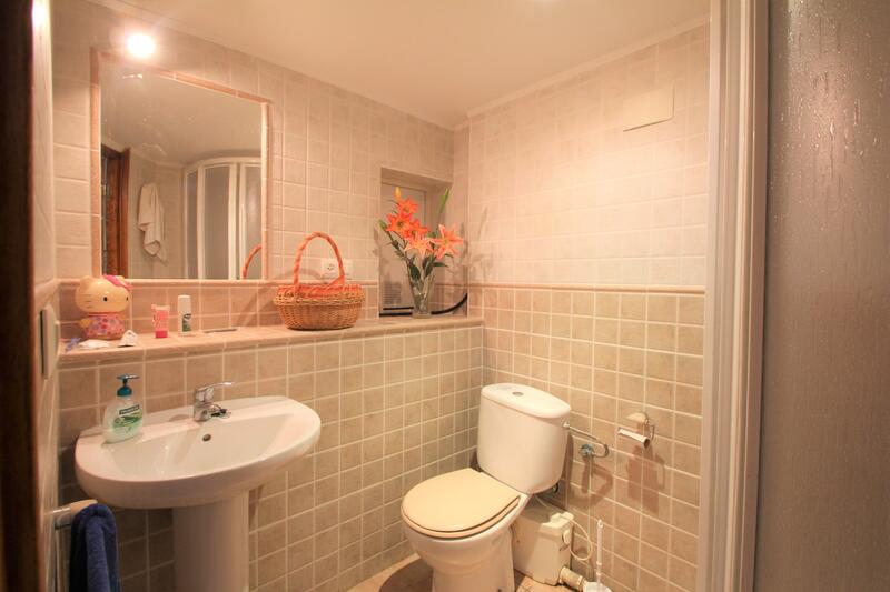 3 bedroom Townhouse for sale