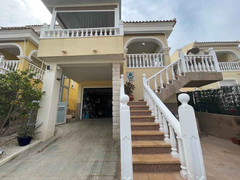 Villa til salg i San Fulgencio, Alicante