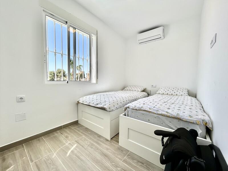 5 bedroom Villa for sale