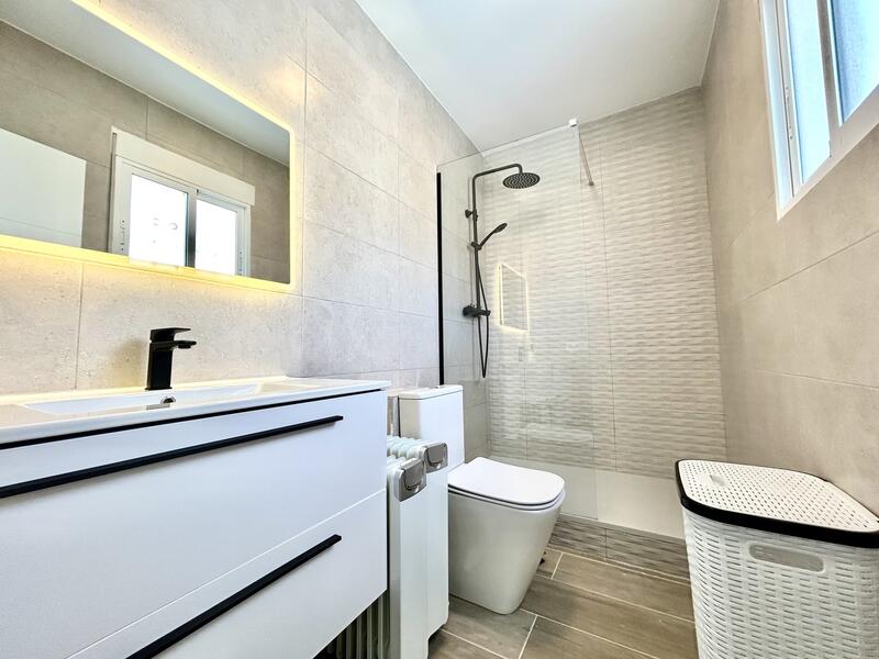 5 bedroom Villa for sale