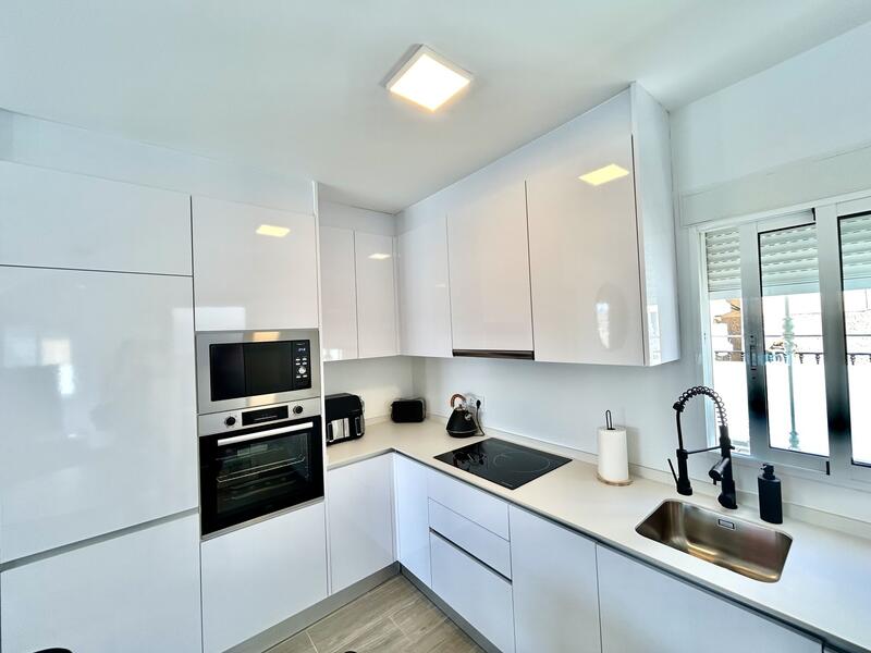 5 bedroom Villa for sale