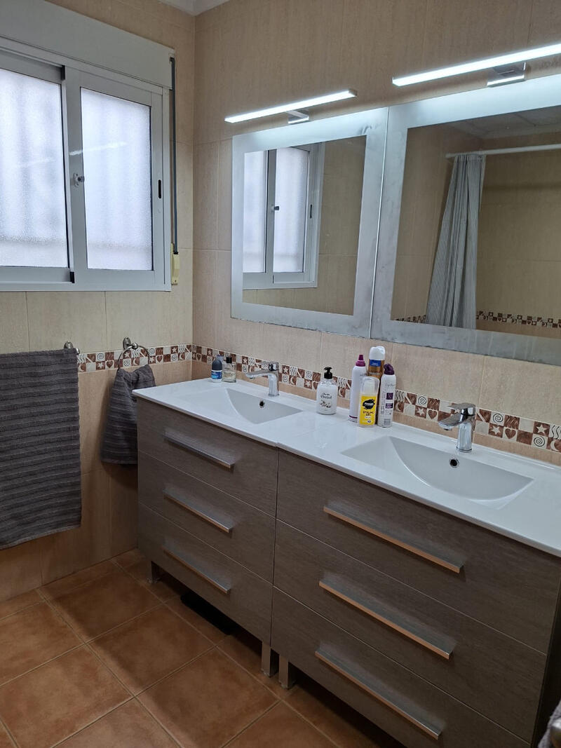 5 soverom Villa til salgs