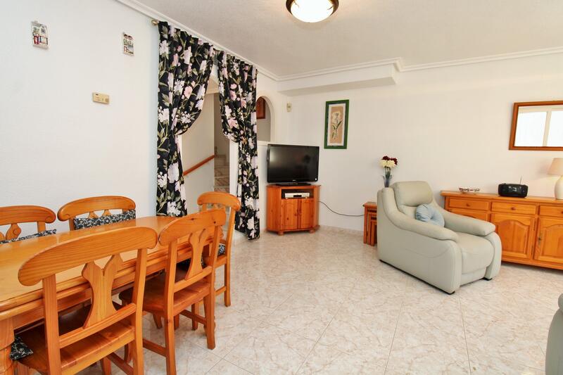 3 bedroom Townhouse for sale