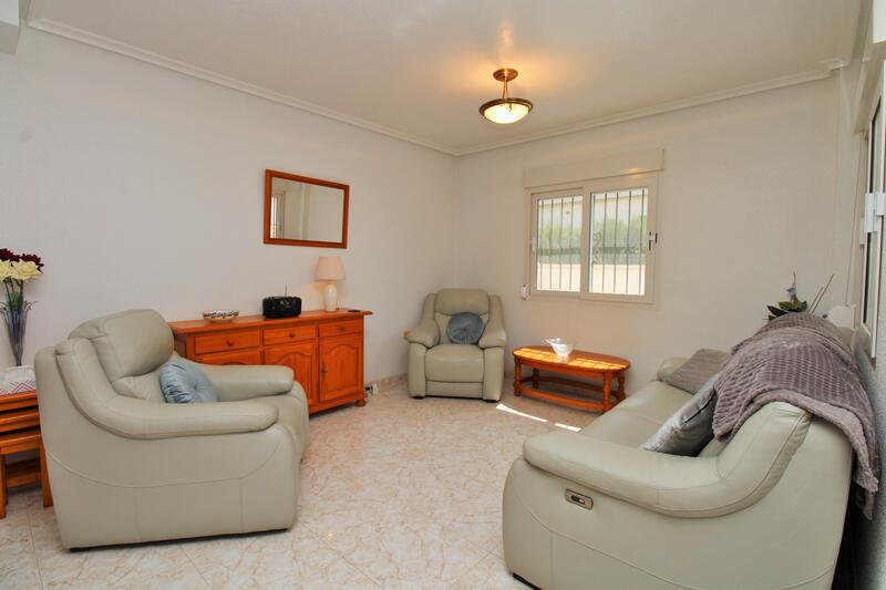 3 bedroom Townhouse for sale