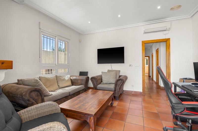 3 Cuarto Villa en venta