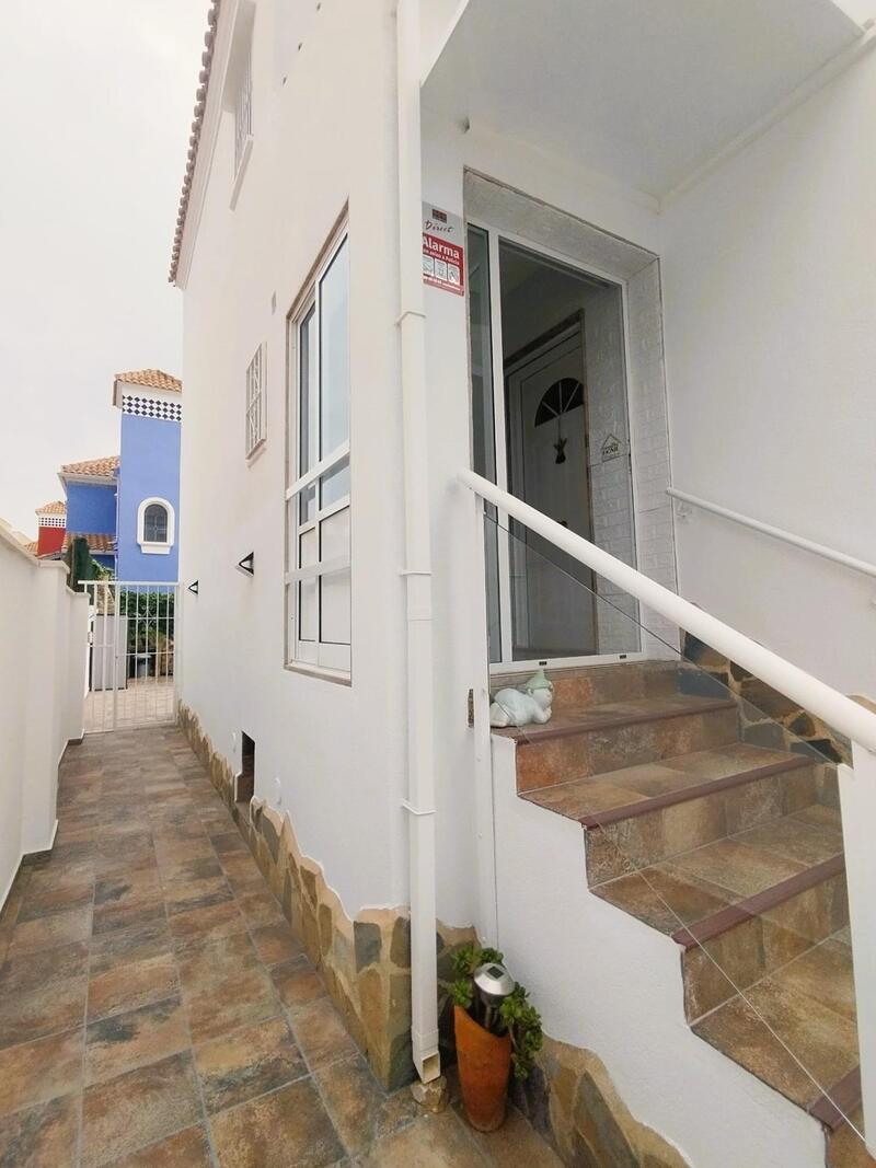 4 slaapkamer Villa Te koop