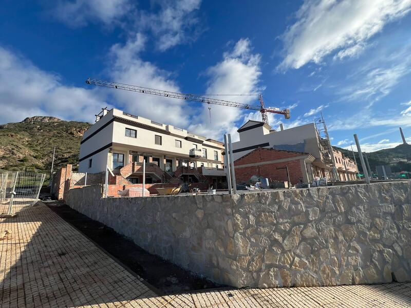 2 Cuarto Dúplex en venta