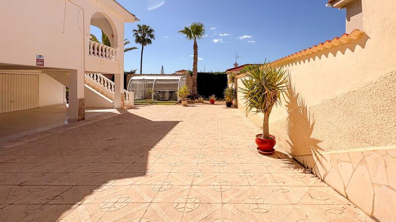 4 chambre Villa à vendre