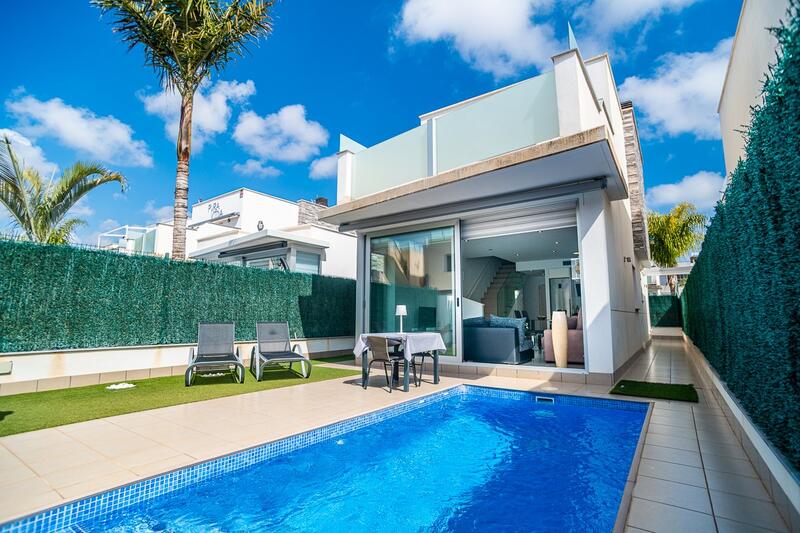 Villa til salgs i San Pedro, Alicante