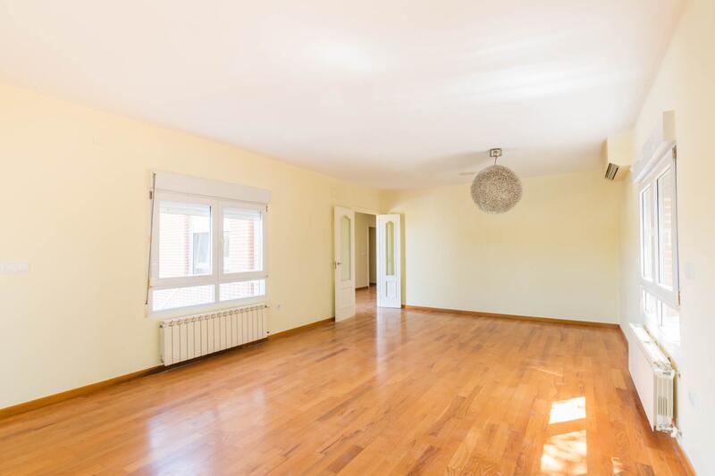 4 soveværelse Villa til salg