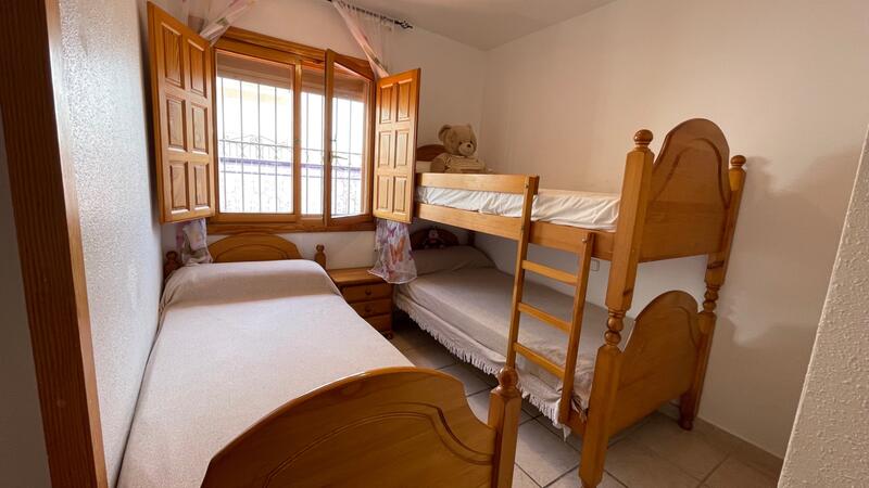 3 bedroom Townhouse for sale