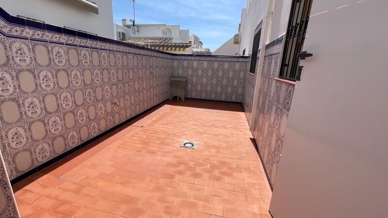 3 bedroom Townhouse for sale