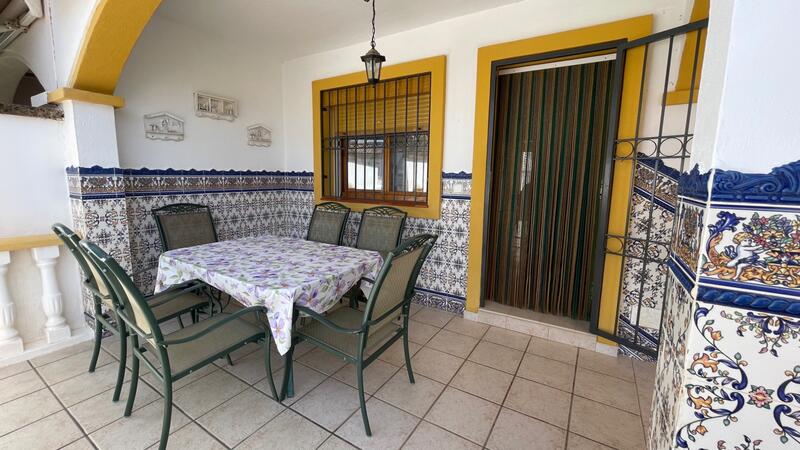 3 bedroom Townhouse for sale