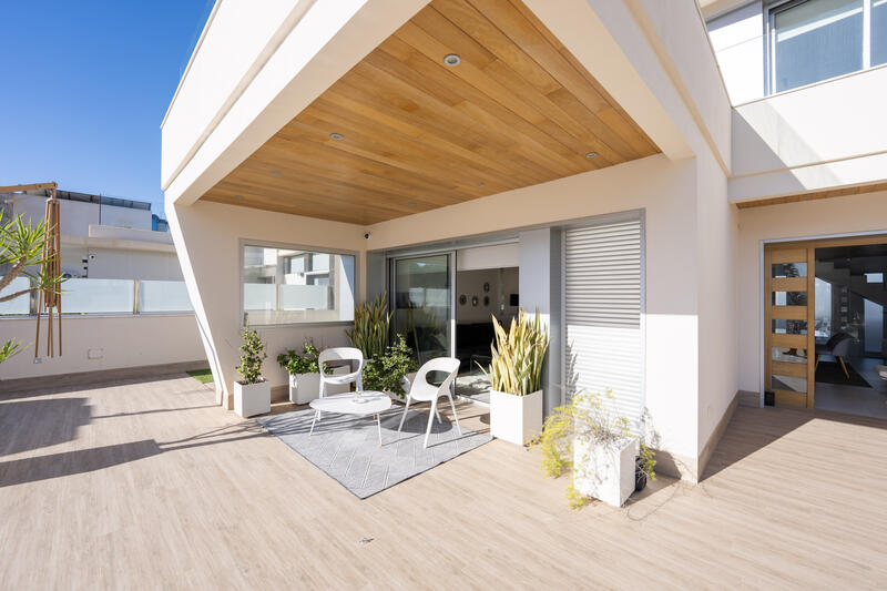 Villa for sale in Orihuela Costa, Alicante