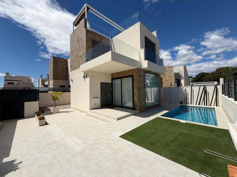 Villa till salu i Ciudad Quesada, Alicante