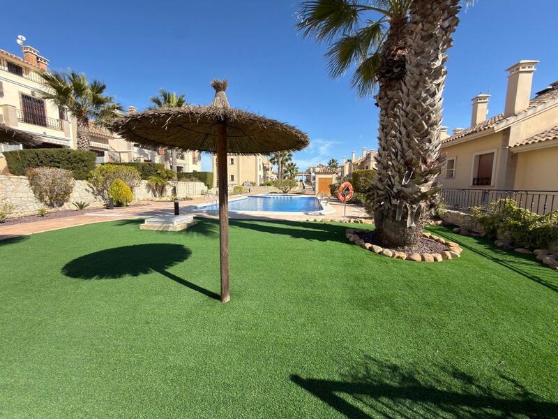 2 Cuarto Adosado en venta
