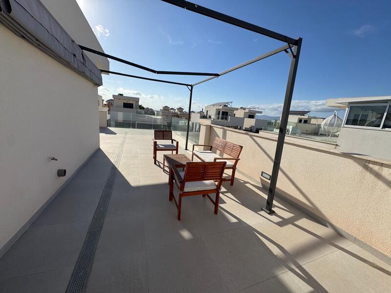 3 slaapkamer Villa Te koop