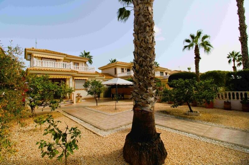 3 Schlafzimmer Villa zu verkaufen