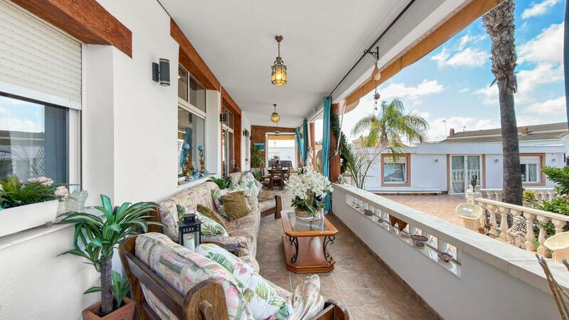 7 bedroom Villa for sale