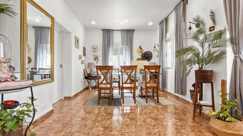 7 bedroom Villa for sale