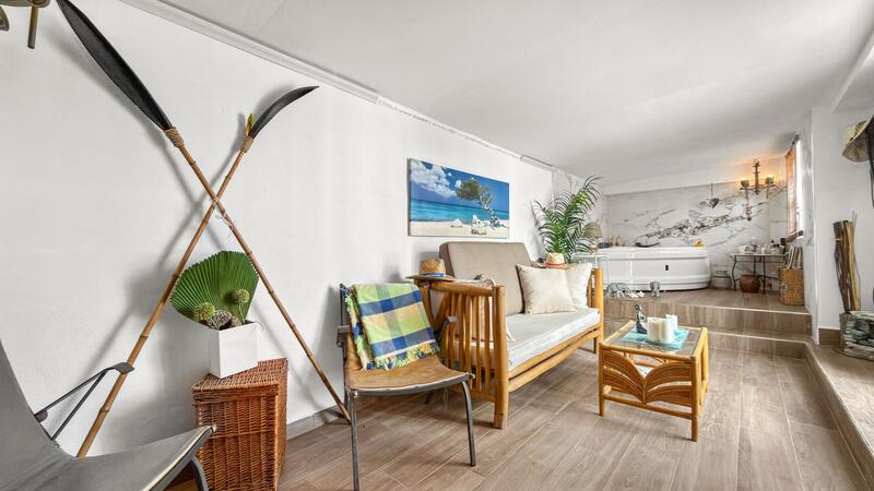 7 bedroom Villa for sale