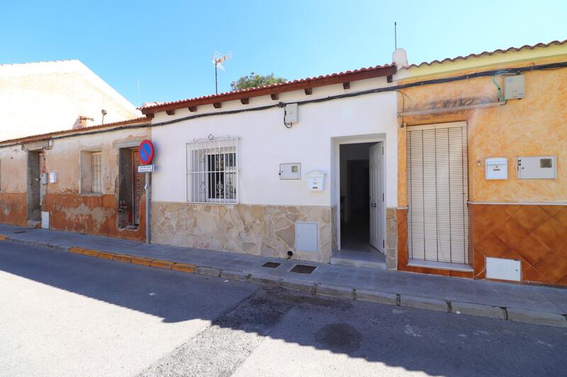 Maison de Ville à vendre dans Benijófar, Alicante