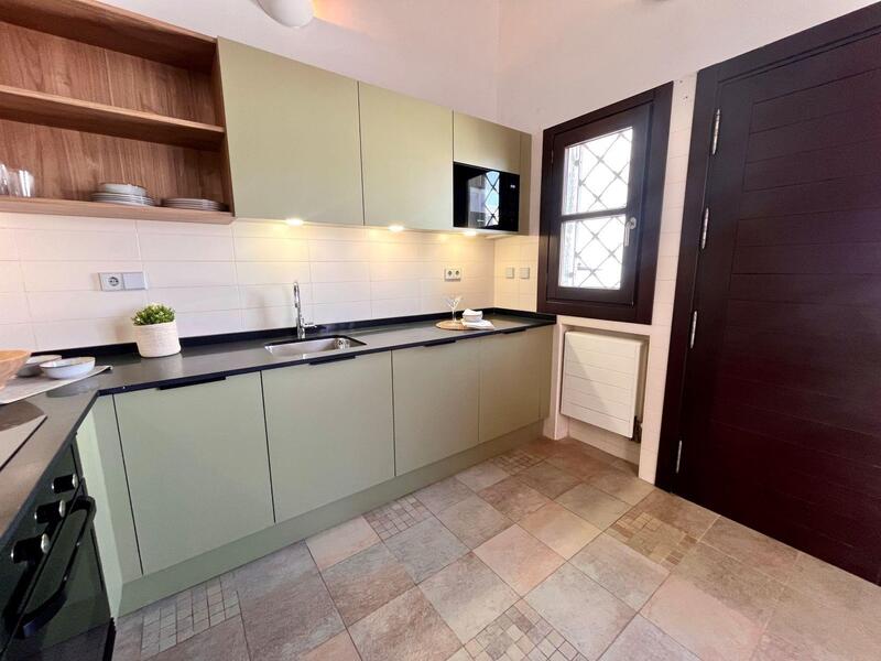 2 Schlafzimmer Duplex zu verkaufen