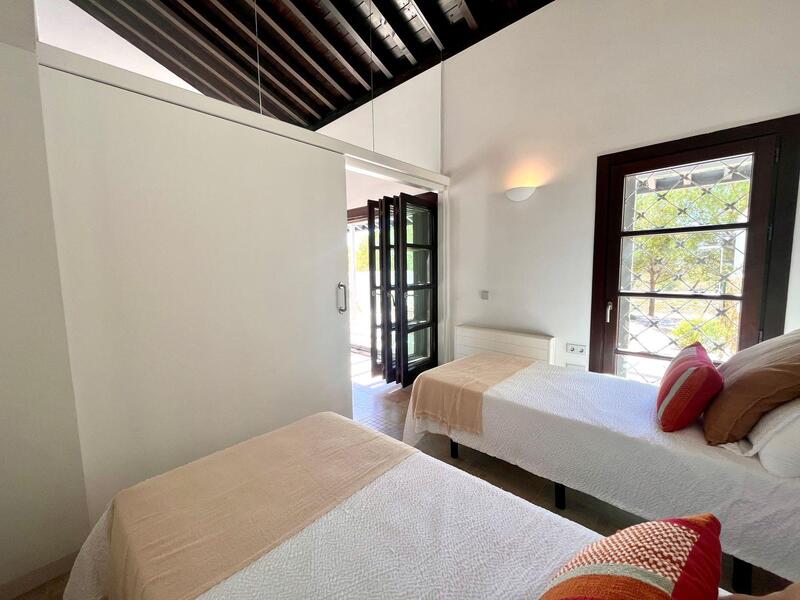2 Schlafzimmer Duplex zu verkaufen