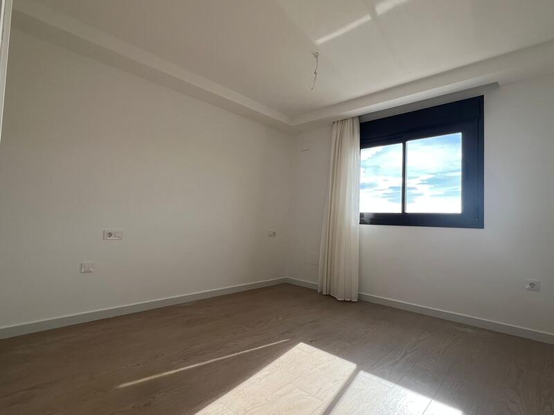 2 Schlafzimmer Duplex zu verkaufen