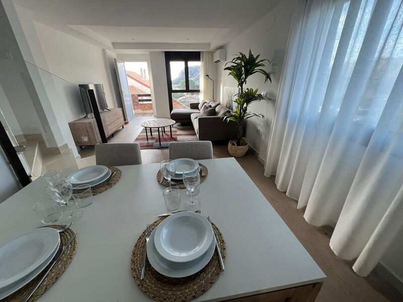 2 Schlafzimmer Duplex zu verkaufen