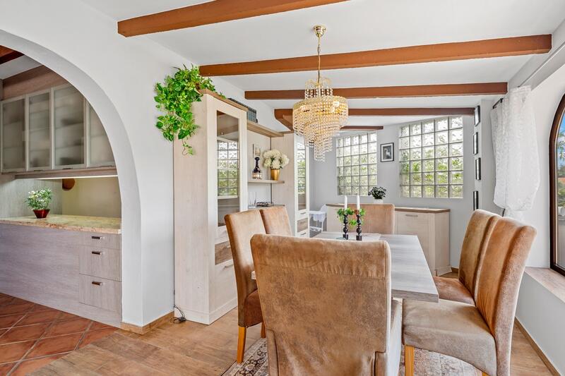 4 bedroom Country House for sale 4 bedroom Country House for sale