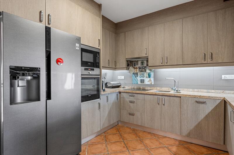 4 bedroom Country House for sale 4 bedroom Country House for sale
