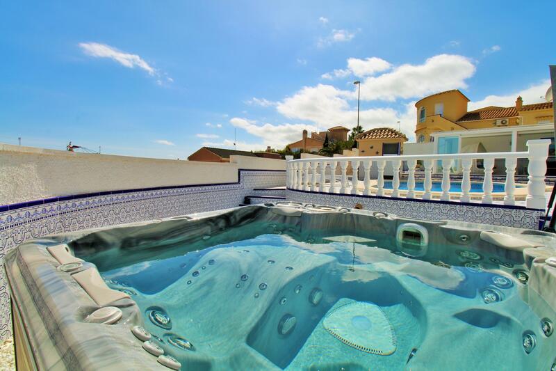 3 chambre Villa à vendre 3 chambre Villa à vendre