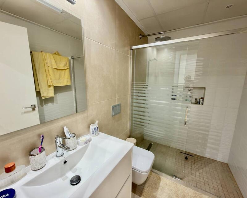 3 Schlafzimmer Villa zu verkaufen in Benijófar, Alicante