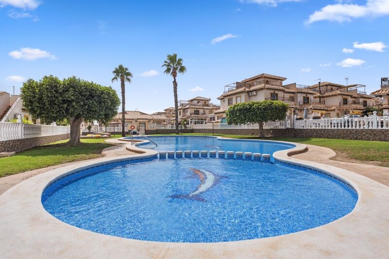 Villa till salu i Orihuela Costa, Alicante