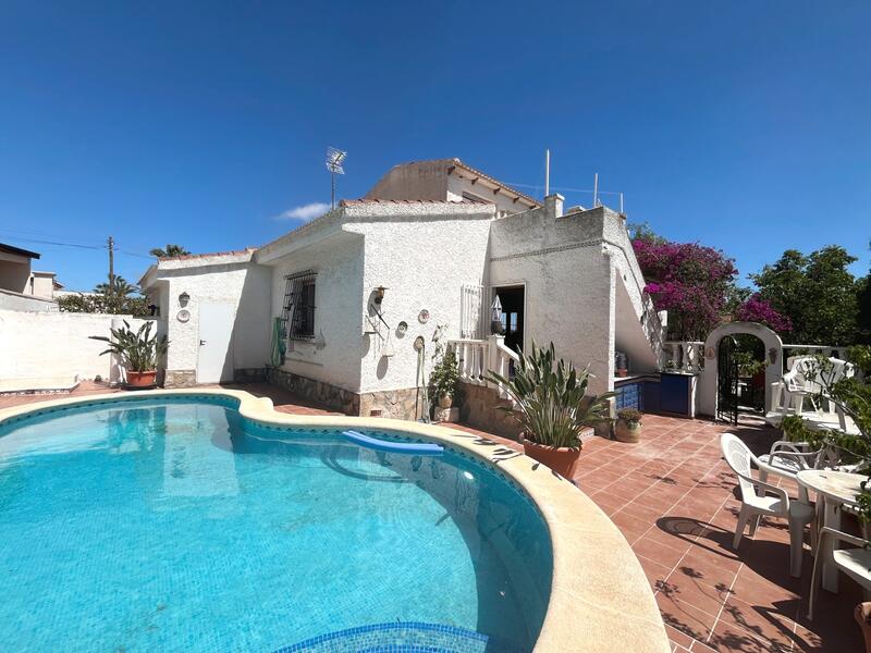Villa à vendre dans Ciudad Quesada, Alicante
