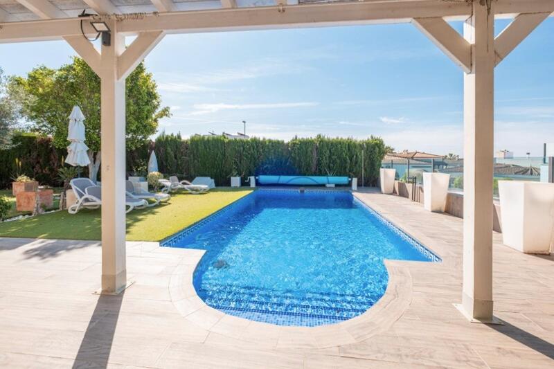 3 slaapkamer Villa Te koop