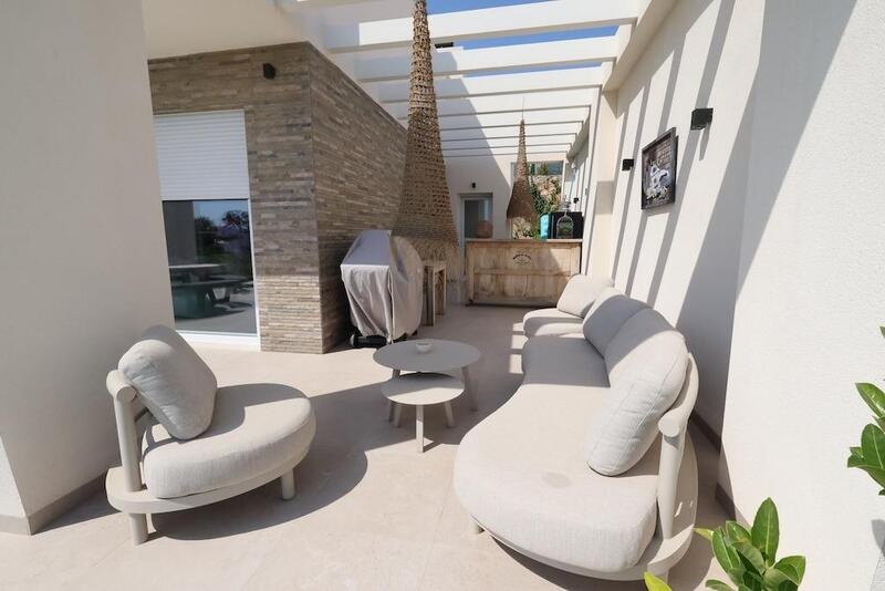 3 Cuarto Villa en venta